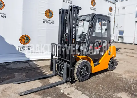 Бензиновый погрузчик Hangcha CPQD25-XW21F (c кабиной и ГБО)